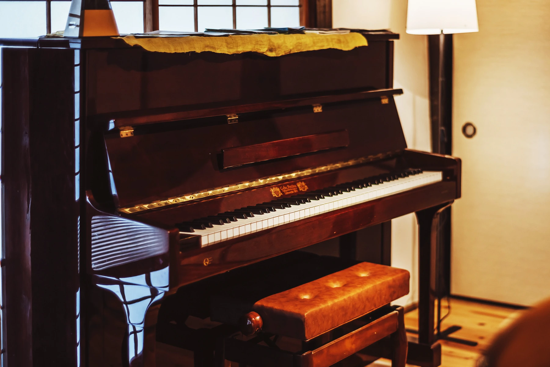 おおだ山荘 本館 ピアノ
